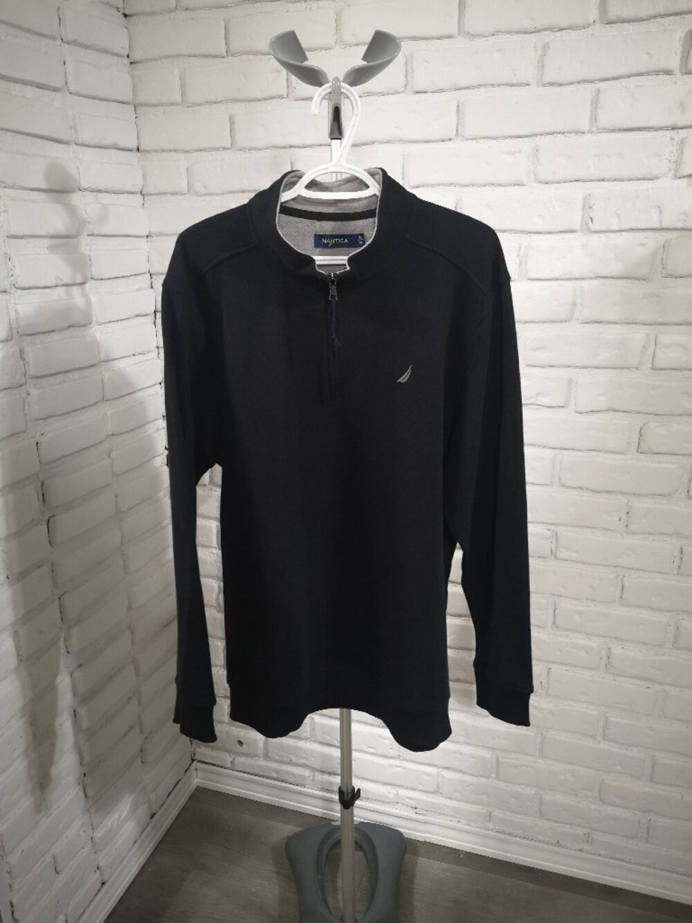 Nautica Men's Size XL Black w/ Grey Fleece Lined Straight Fit 1/4 Zip Pullover
